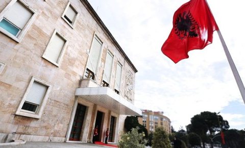 Tenderat ne dekaden e fundit: Mbi 120 mln dollare demi ne buxhet